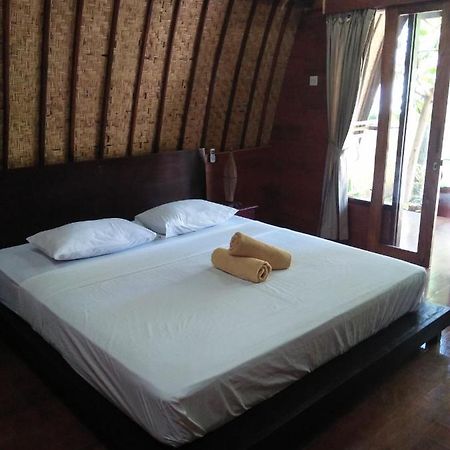 Gili Smile Bungalow Gili Trawangan Luaran gambar