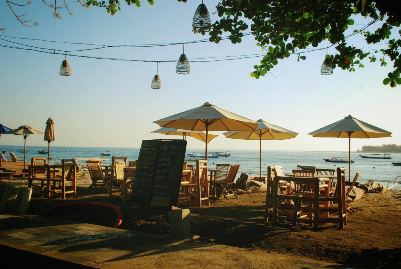 Gili Smile Bungalow Gili Trawangan Luaran gambar