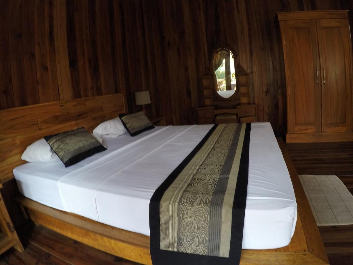 Gili Smile Bungalow Gili Trawangan Luaran gambar