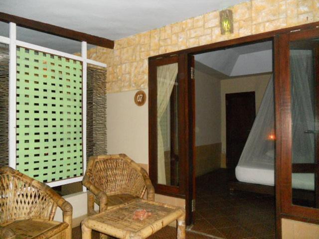 Gili Smile Bungalow Gili Trawangan Luaran gambar