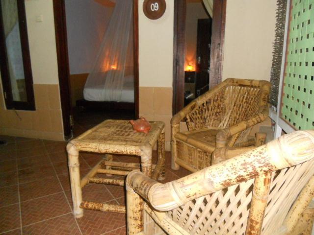 Gili Smile Bungalow Gili Trawangan Luaran gambar